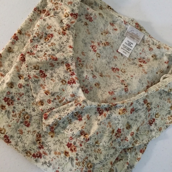 FIORLINI Intl Plus Cream Blouse with Flowers 18/20 - Picture 2 of 8